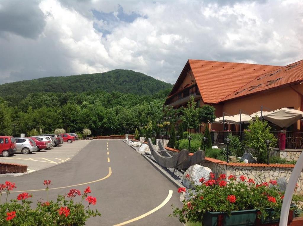 Hotel Belvedere Sovata Zewnętrze zdjęcie